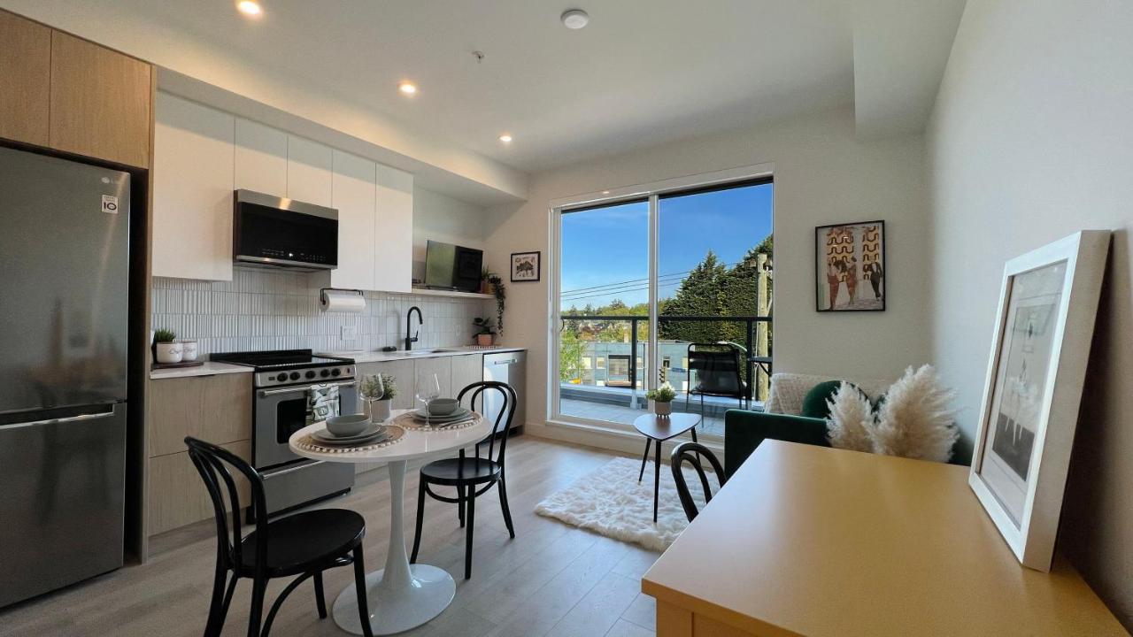 Hillside Oasis By Iris Properties! Βικτώρια Εξωτερικό φωτογραφία