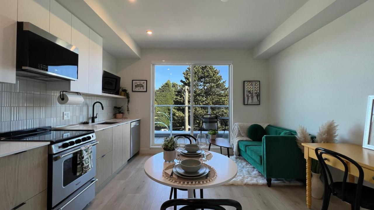 Hillside Oasis By Iris Properties! Βικτώρια Εξωτερικό φωτογραφία