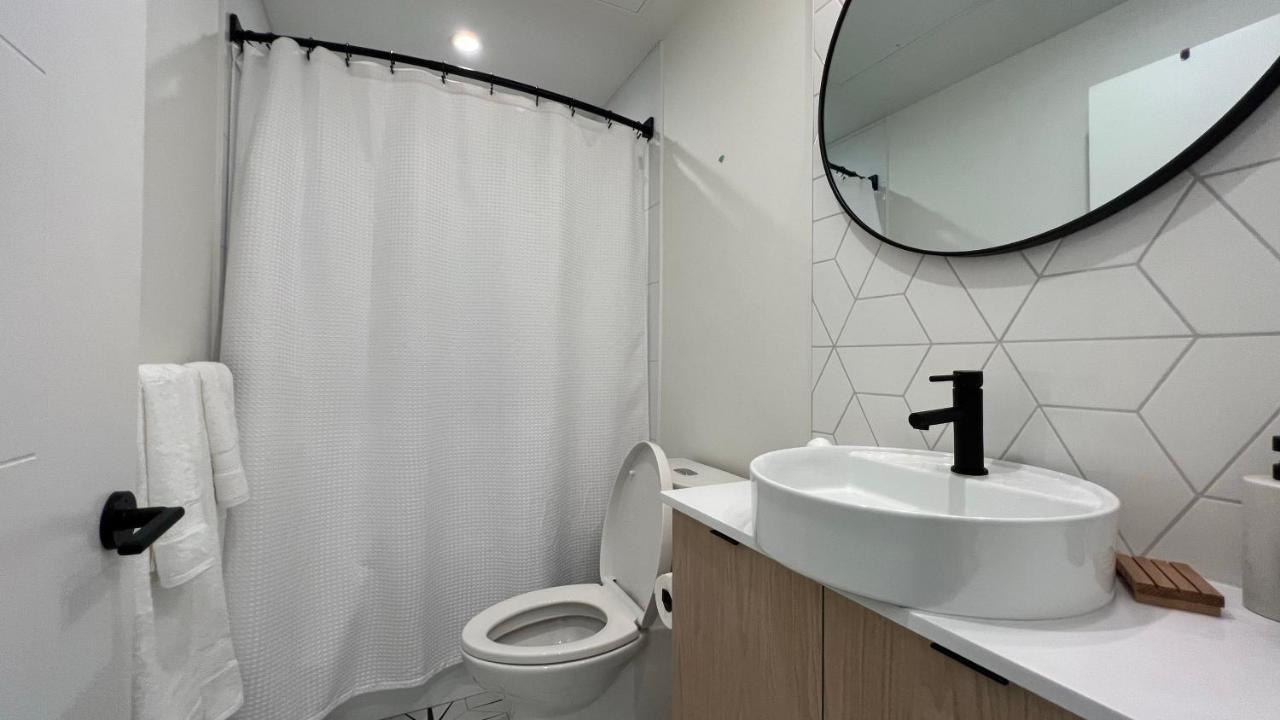 Hillside Oasis By Iris Properties! Βικτώρια Εξωτερικό φωτογραφία